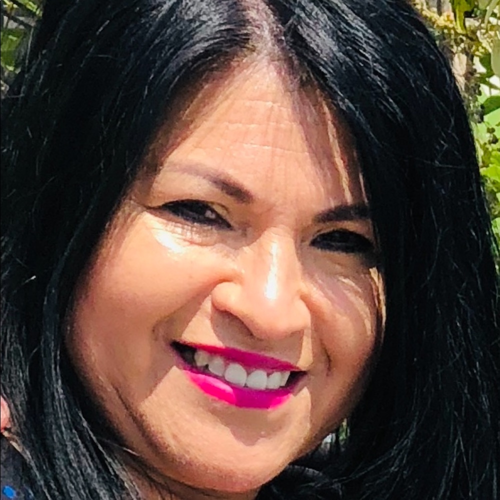 Meet your Posher, Maria